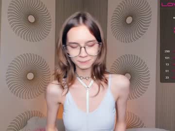 cam girl porn happiness_call image #4947169