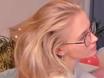 cam girl porn linellali image #2628579