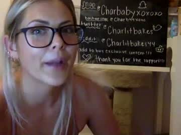 cam girl porn charlitbaker image #1993320