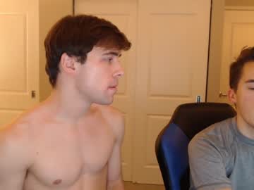 cam man porn roomiebros image #889515