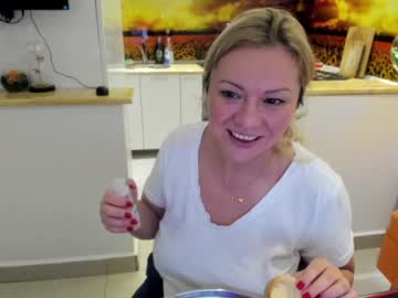 cam girl porn kiradivine image #822104