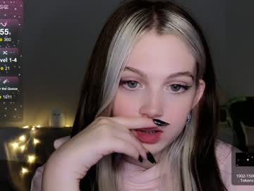 cam girl porn small_blondee image #5608304
