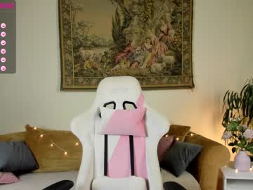 cam girl porn krisskiss18 image #2731069