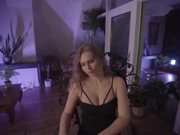 cam girl porn chillwithkira image #1036877