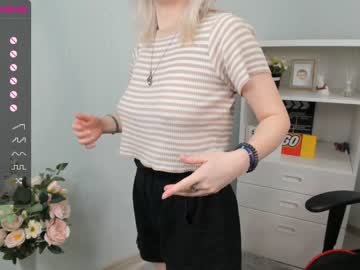 cam girl porn _naked_heart_ image #5659355