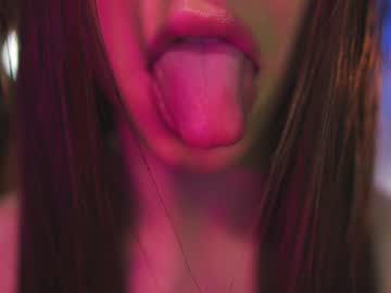 cam girl porn lucie_beltran image #5861706