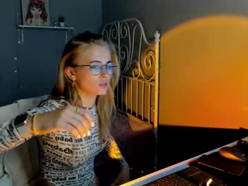 cam girl porn linellali image #2471221