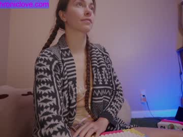 cam girl porn chroniclove image #2309184