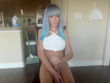 cam tranny porn bigdicktrannynicole image #1812881