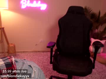 cam girl porn blondiekayy image #1641092