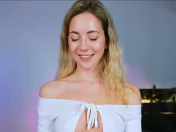 cam girl porn emmi_rosee image #4196371