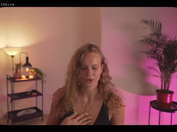 cam girl porn chillwithkira image #1971177