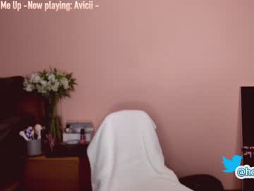 cam girl porn hollyextra image #2084386
