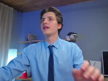 cam man porn martinlutar420 image #1874521