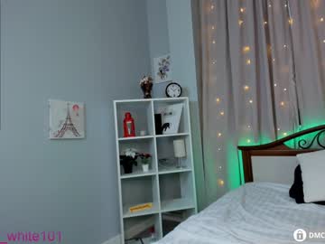 cam girl porn foxhilary image #910626