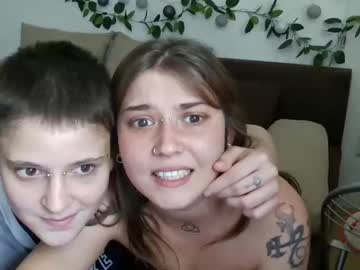 cam couple porn aliens4twenty image #7071663
