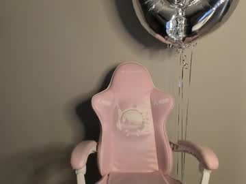 cam girl porn harriethudson image #6524132