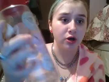 Cam for kennydollxo