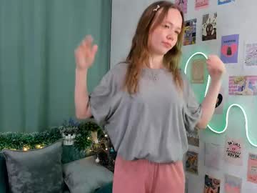 cam girl porn blondyhayes image #7031012