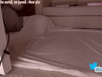 cam girl porn hollyextra image #807360