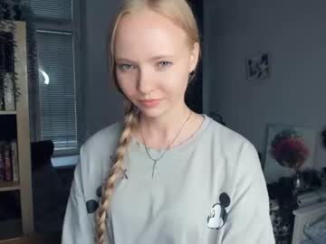 Cam for rave_the_love