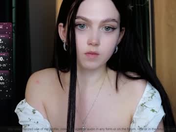 cam girl porn small_blondee image #6679470
