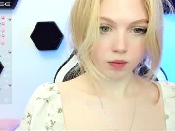 cam girl porn small_blondee image #4008461