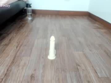 cam girl porn hiddendana image #1009907