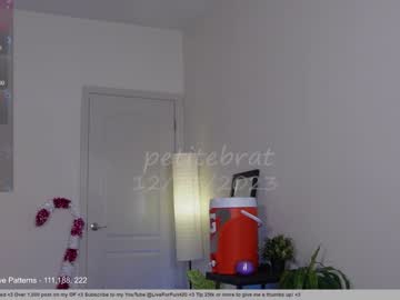 cam girl porn petitebrat image #5909749