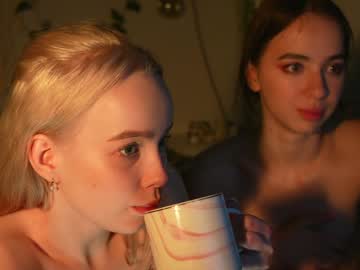 cam girl porn mother__of__dragons image #5604057