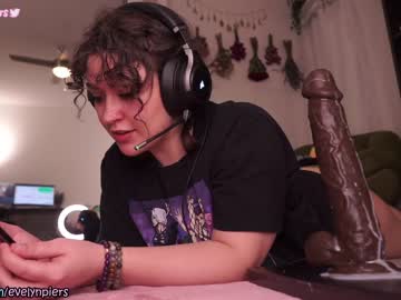 cam girl porn evelynpiers image #3987893