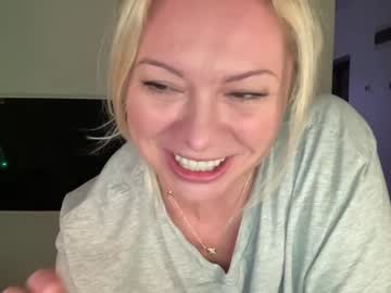 cam girl porn kiradivine image #6516917