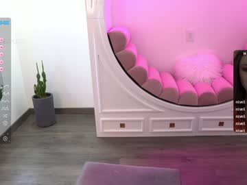 cam girl porn ashlyeroberts1 image #2020225