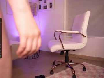 cam girl porn lau__1 image #6478107