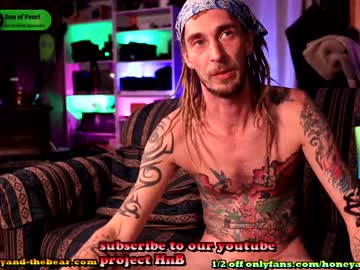 cam couple porn honeyand_thebear image #1477792
