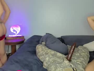 cam couple porn akgingersnaps image #5623857