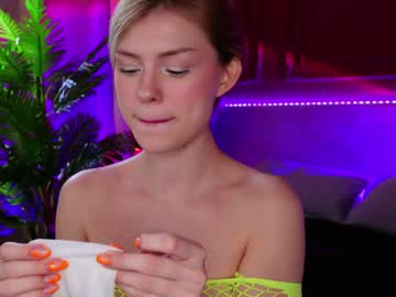 cam girl porn bunnylia image #2219942