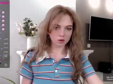cam girl porn small_blondee image #1858987