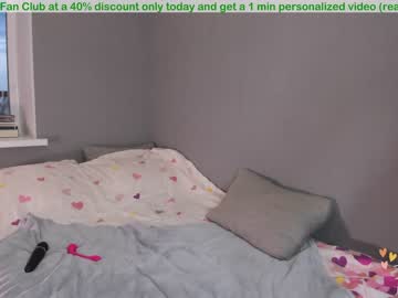 cam girl porn charmelina image #2300554
