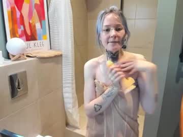 cam girl porn molly__11 image #5449831