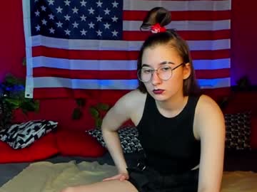 cam girl porn beverleyelliott image #2138102