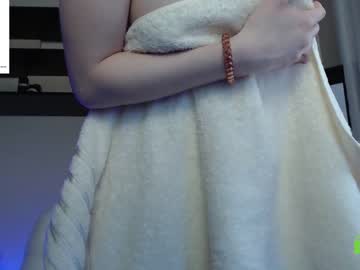 cam girl porn adrykilly image #2146661