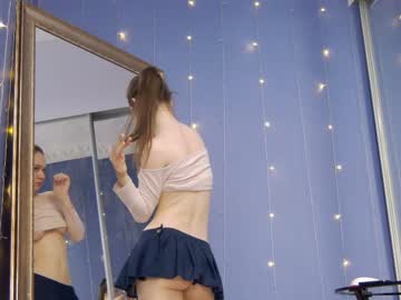 cam girl porn kriskras__ image #5498227