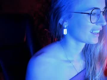 cam girl porn linellali image #2939725