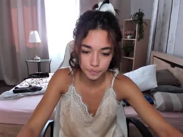 cam girl porn ella_flare image #2543040