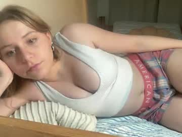 cam girl porn lovelilyyy image #7052314