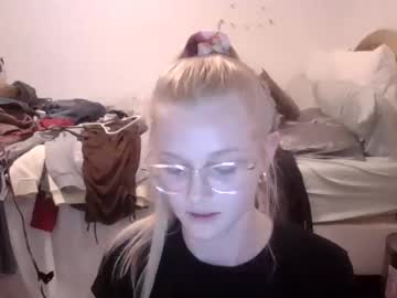 cam girl porn sexyblondestarr image #305643