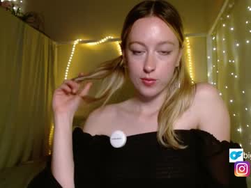 cam couple porn bigeyesxo image #5374348
