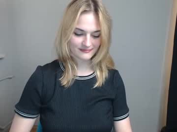 Cam for tara_mony