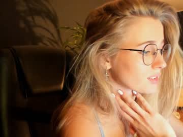 cam girl porn linellali image #2967238